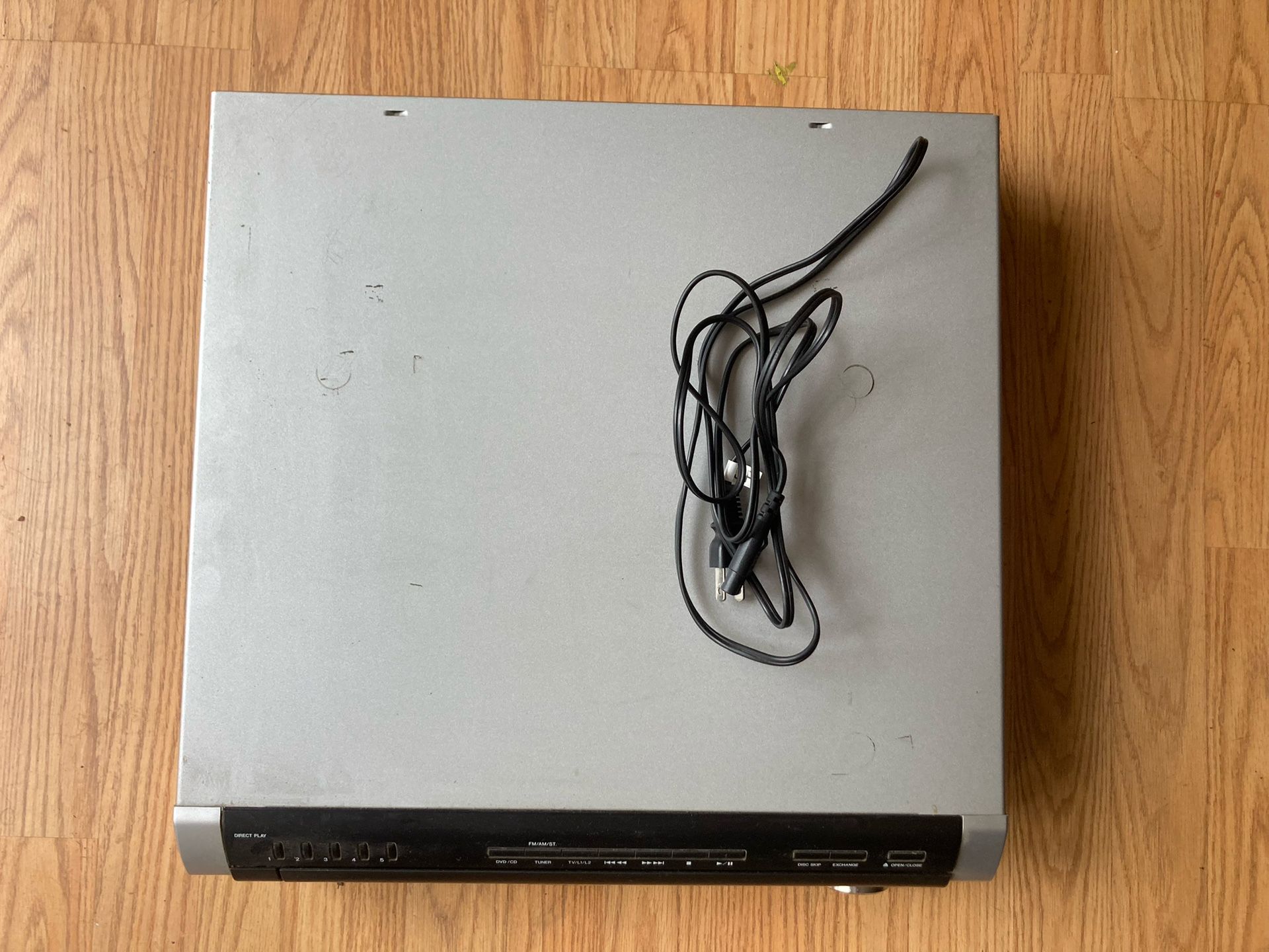 Pioneer Receiver / 5 Disc / DVD / CD / Player
