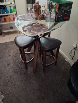 Small dinning  table