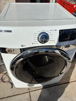 Gas dryer Samsung in good condition
