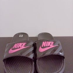 Pink and Black Nike Slides (Size 10 W)