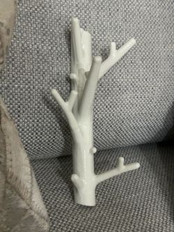 Bosign White Tree Branch Wall Hook / Jewelry Hanger
