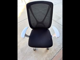 Ergonomic Mesh Office Chair