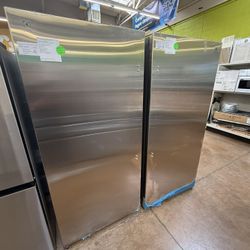 Electrolux built in refrigerator 66” 