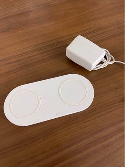 Belkin Dual Wireless Charging Pad 10W – Great Condition