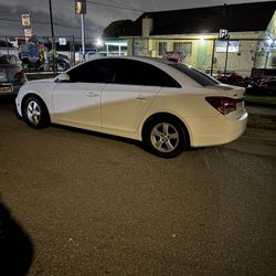 Chevy Cruze 