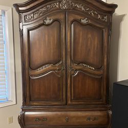 Free Furniture/ Armoire 