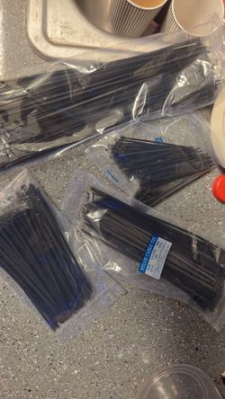 Black Nylon Cable Ties – Multiple Packs