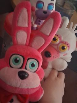FNAF plushies and funko pop