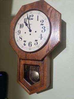 Howard Miller Clock