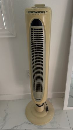 TALL TOWER FAN – ONLY $25 – MUST GO!