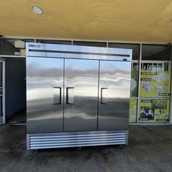 True Commercial Refrigerator 3 Door LED 