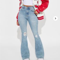 Fashion Nova Jeans 
