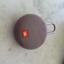  JBL Clip 3 Bluetooth speakers - Pink.