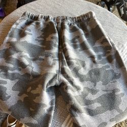 Lee sweats