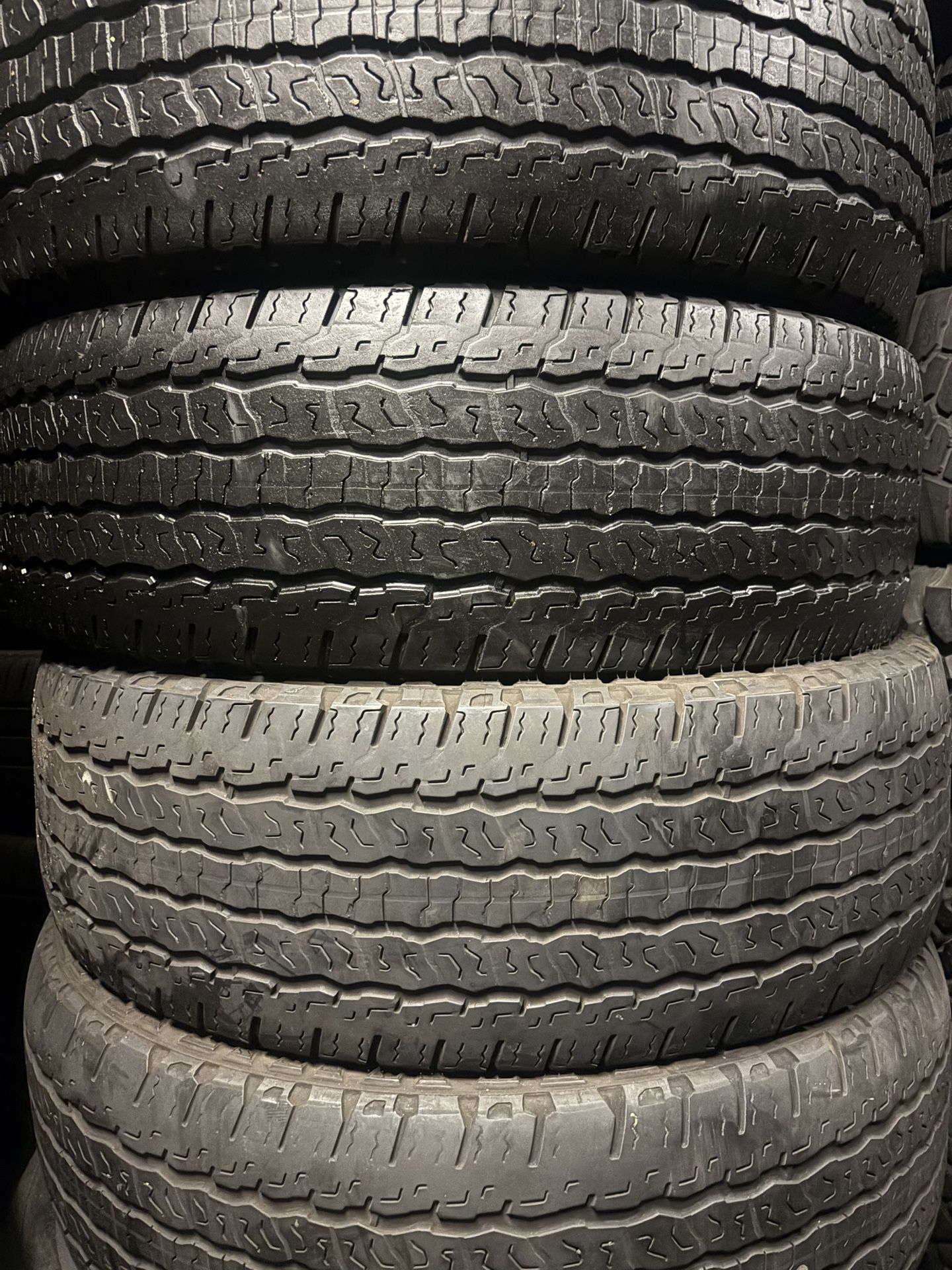 Tires 275-60r20 Goodyear