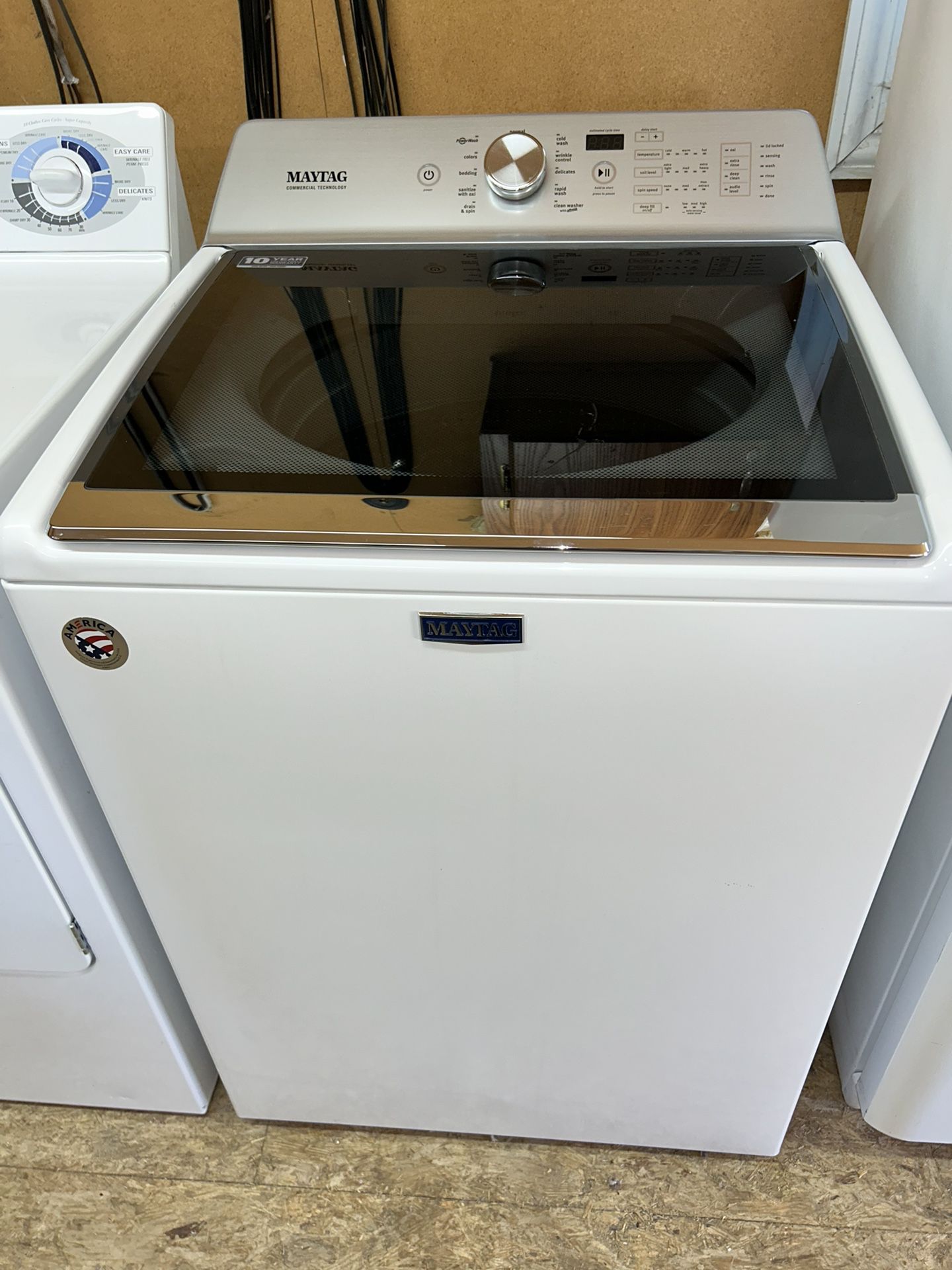 Late Model Maytag Commercial Technology Top Load Washer