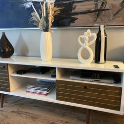 Media Console -modern Minimalist 
