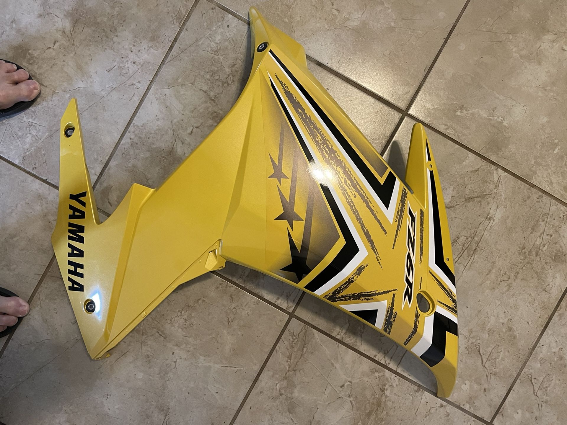 Yamaha FZ6R Right Faring Plastic