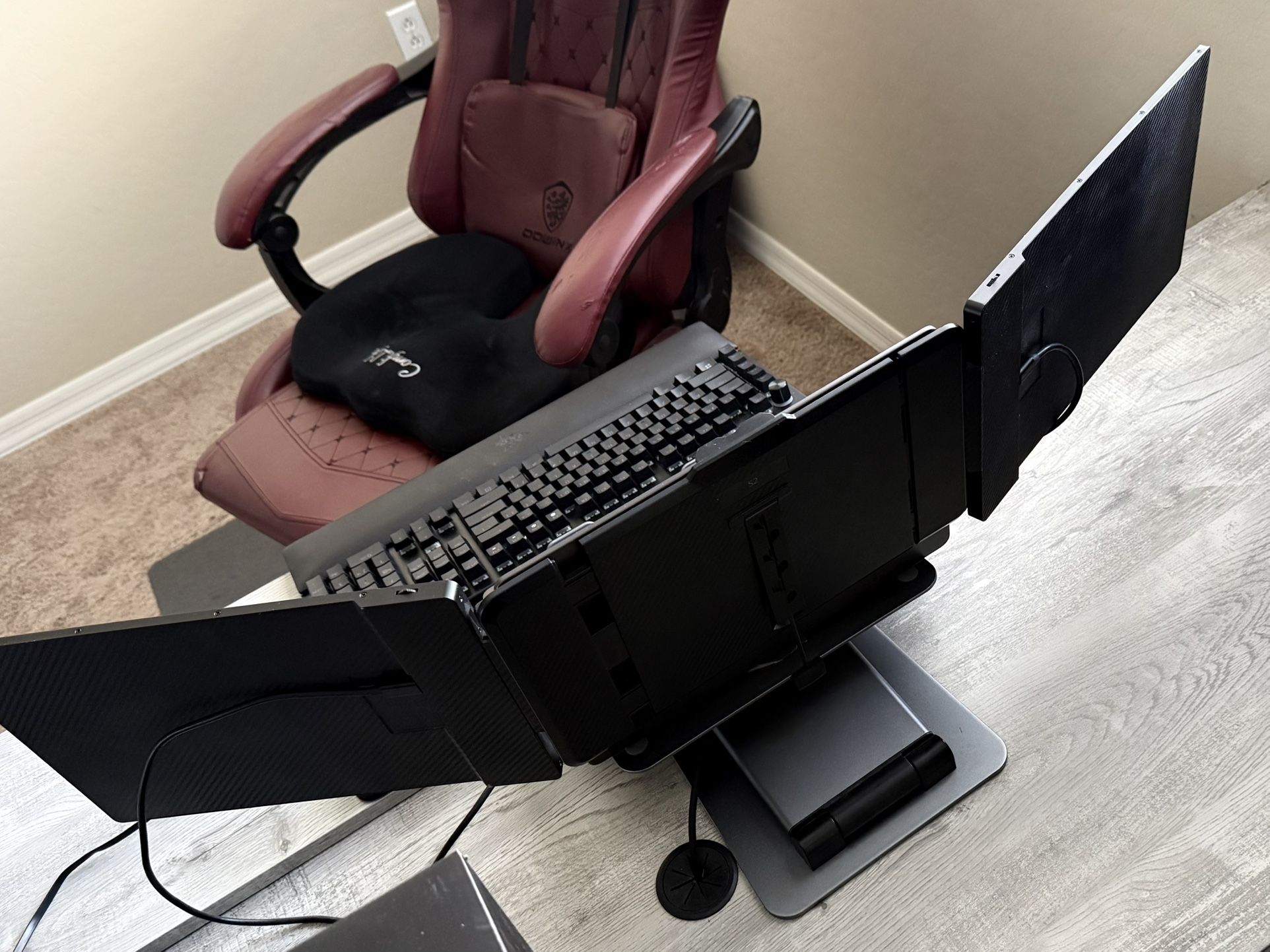 14 Inch 1080p Triple Monitor Extender For 14-16 Inch Laptop