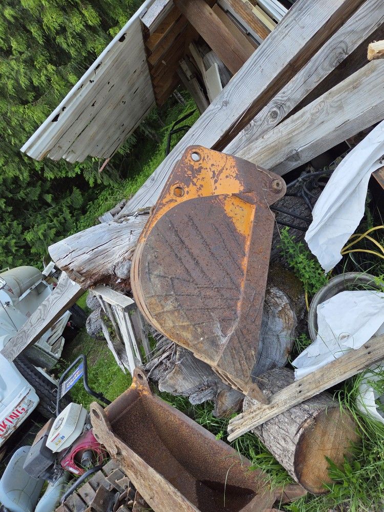10" Excavator or Backhoe Bucket
