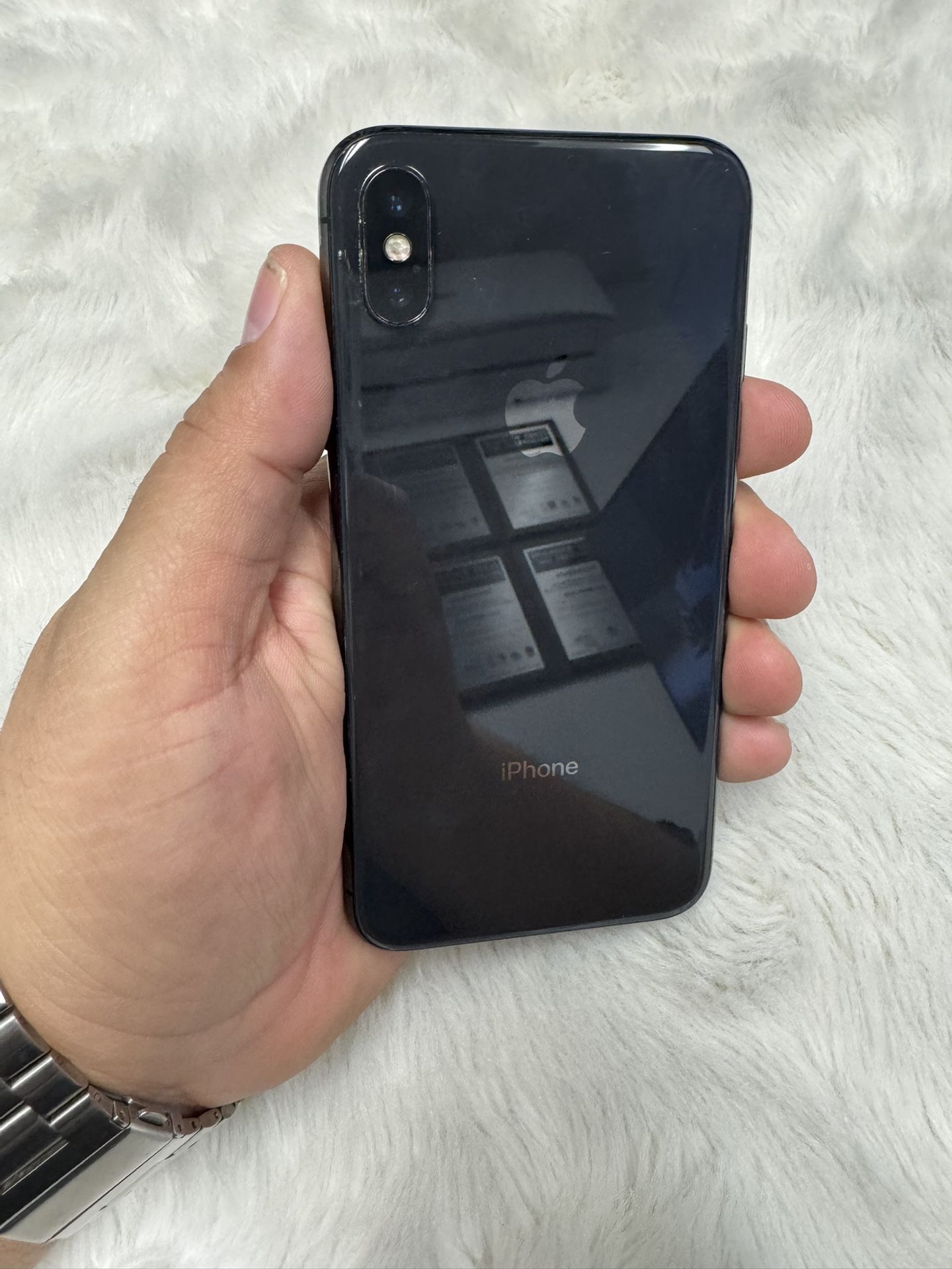 Apple iPhone X 64GB Unlocked (Face ID Not Working) $150
