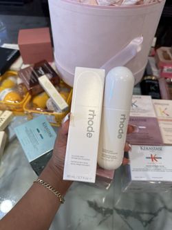 rhode Glazing Mist Hydrating Face Spray🤍