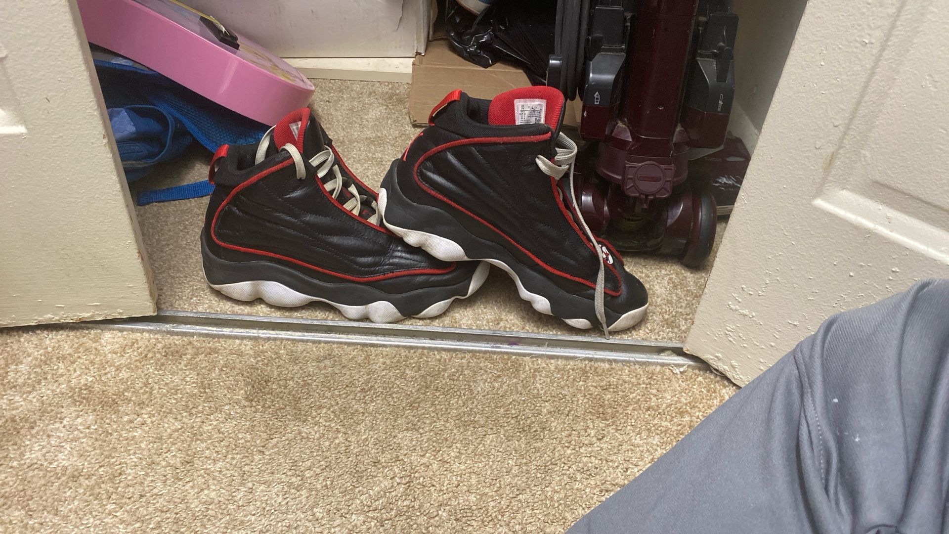 Jordan Pro Strong