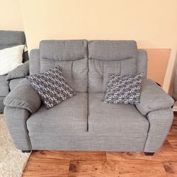 Couch set 3pc with 3 table