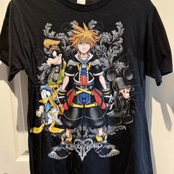 Disney Kingdom Hearts men's T-shirt featuring characters Sora, Donald Duck, Goofy, and Mickey size M