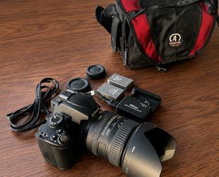 Nikon D5000 DSLR
