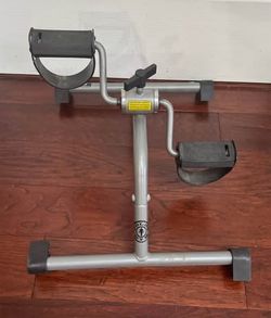 Gold's Gym Stationary Peddler Tubular Steel Construction Under Desk Sitting just $10 