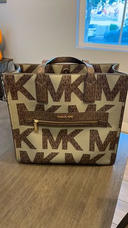 Michael Kors purse/work bag