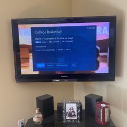 Panasonic 55”