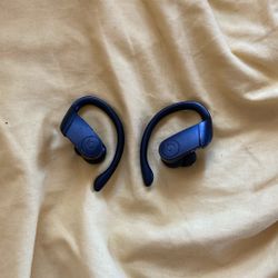 Power Beats Headphones 