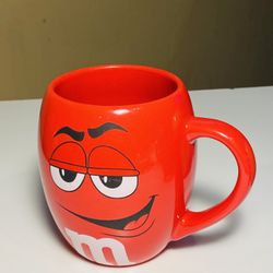 A Beautiful Red Large 19oz. M&M’s Collectable Coffee Mug. A Great Gift.