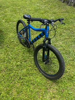 Genesis 24” inch mountain bike