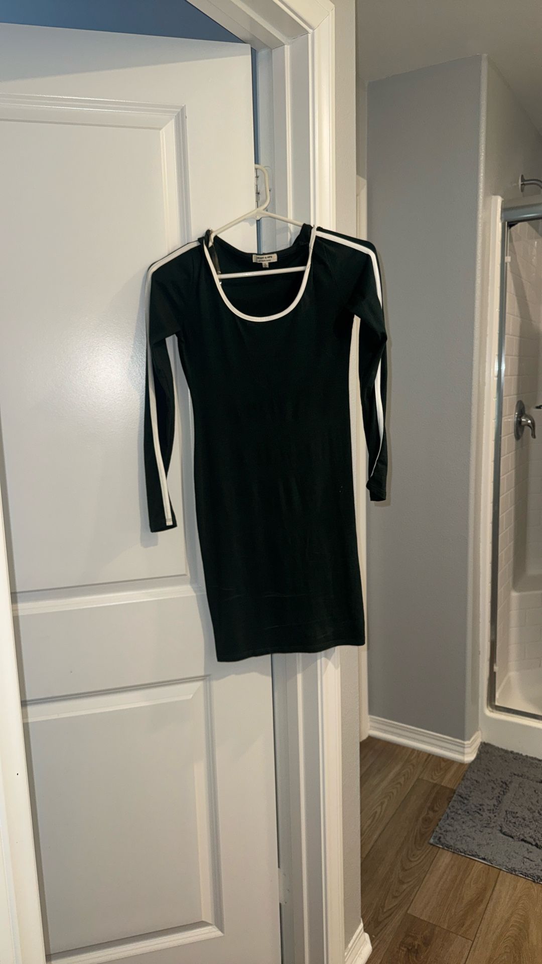 Hearts And Hips Dress With Hoodie 