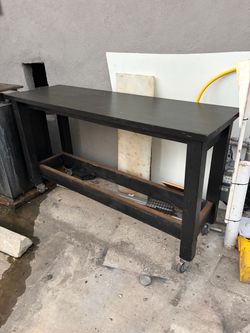 Rolling table
