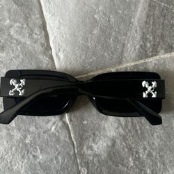 Off White Shades
