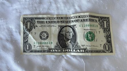 Binary 1 Dollar Bill 5 In A Row Repeating