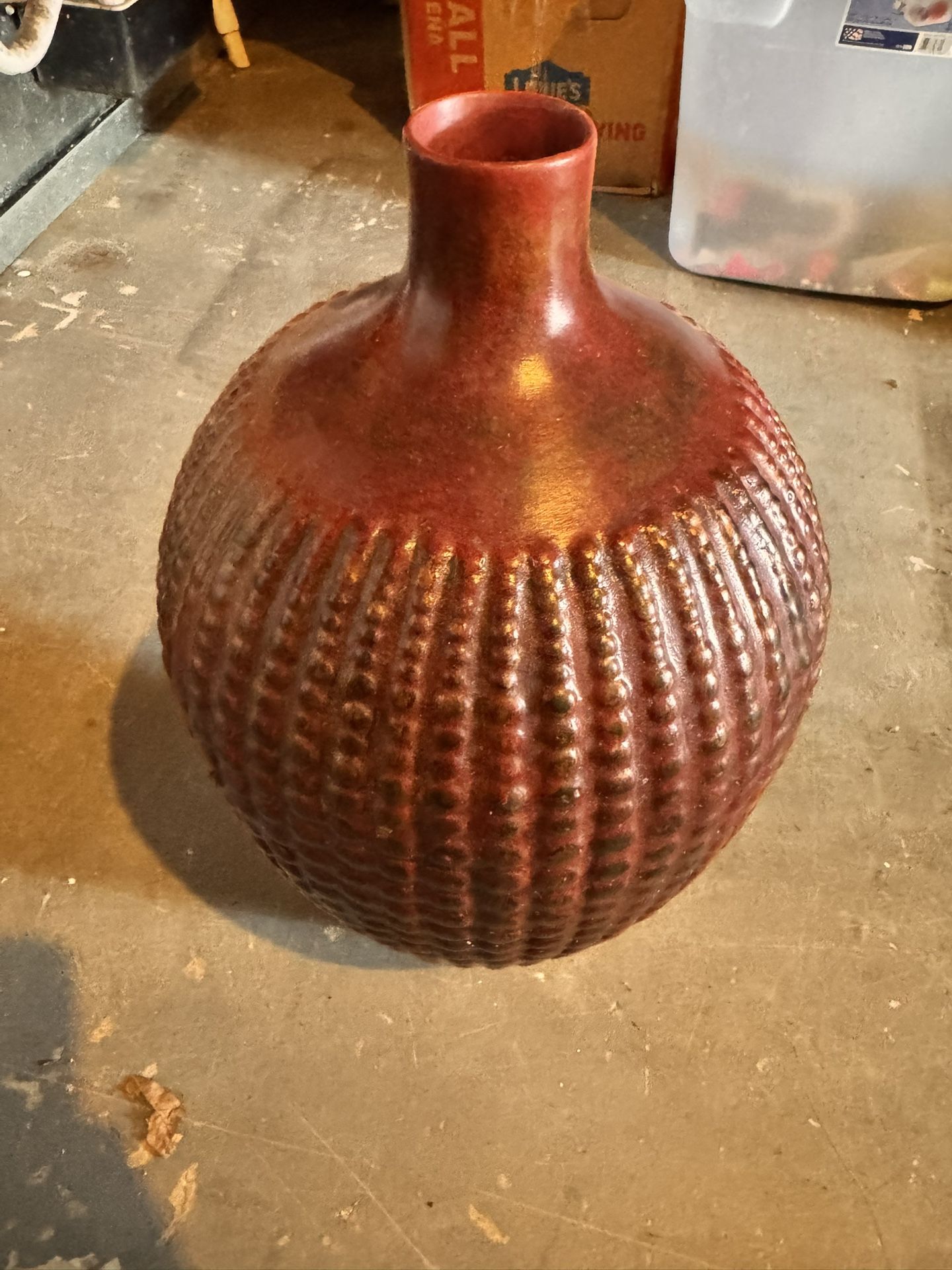 Red Tone Wood Or Clay Decorative Vase