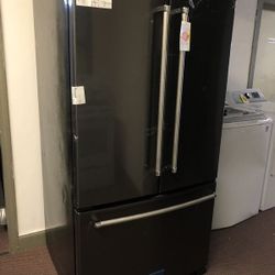 KitchenAid Refrigerator 🙈✔️🍂⚡️⏰🔥😀🙈✔️✔️🍂⚡️⚡️⏰🔥😀🙈✔️🍂 Appliance Liquidation!!!!!!!!!!!!!!!!!!!!!!!!!!