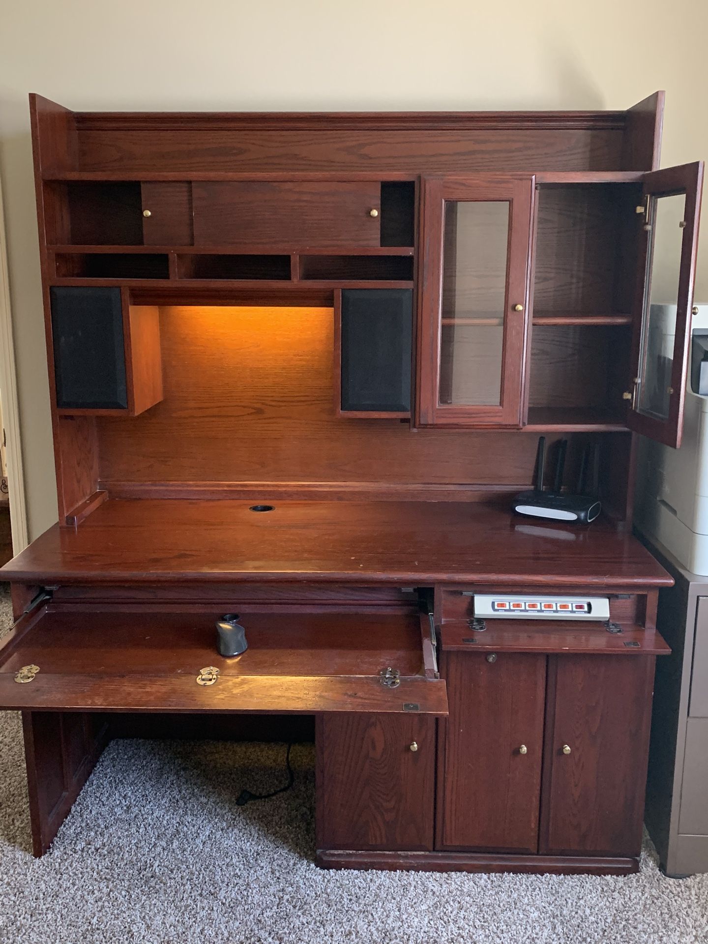 Cherry Wood Executive Desk With Hutch And Speakers