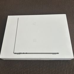 2025 Apple MacBook Air M4 15 inch  16G 256 Empty Box ONLY!!