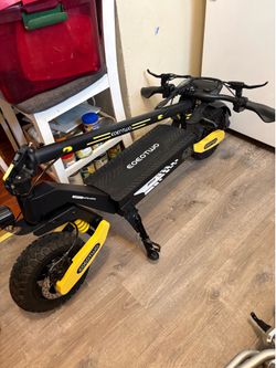 Brand new electric scooter sealed in box with turn signals 37MPH
