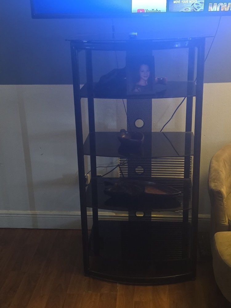 Five Layer Black Glass Entaintment Satnd