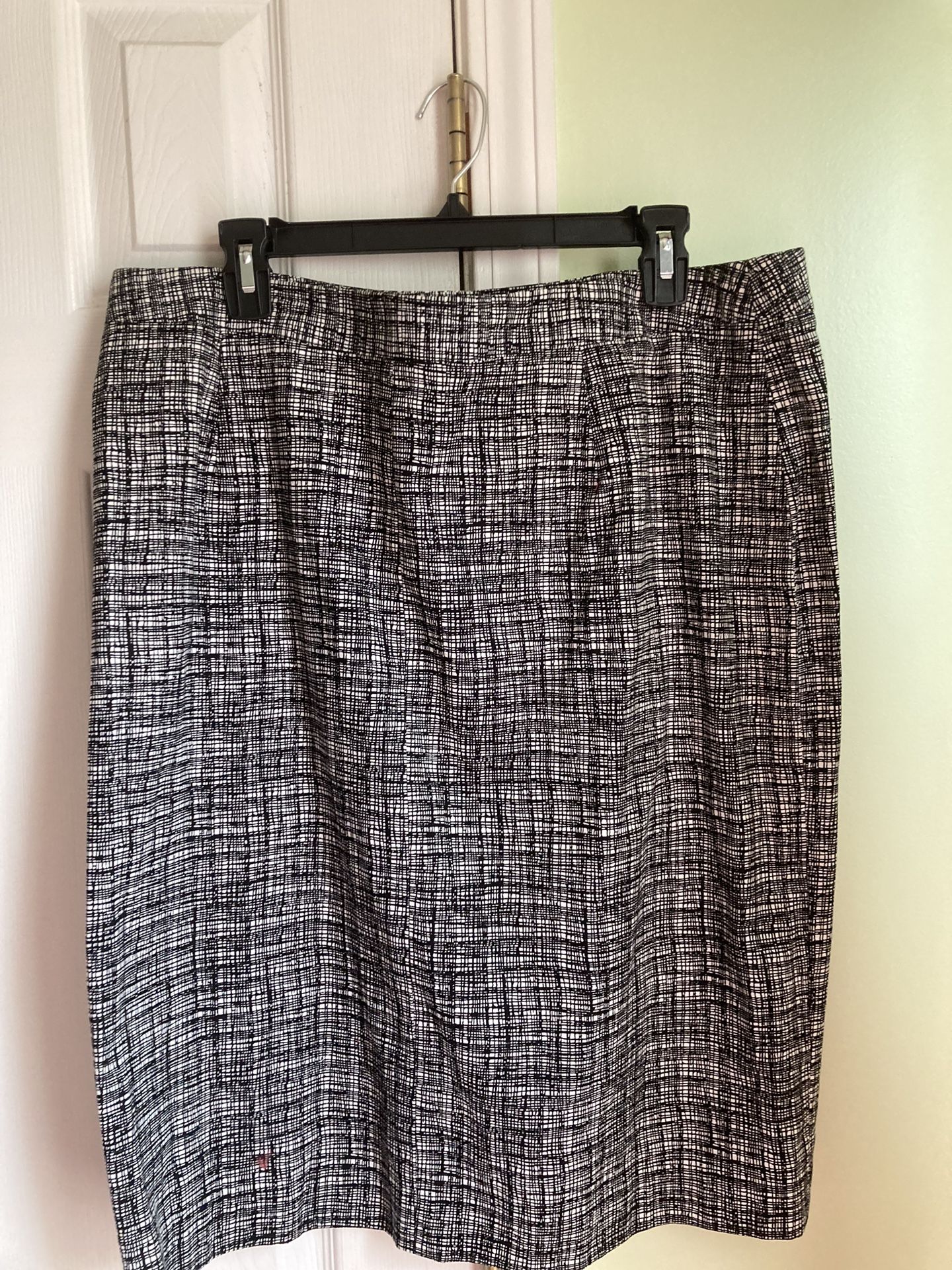 NWT Pencil Skirt