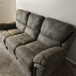 Reclining couch