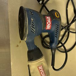 Ryobi Orbital Sander With Bag