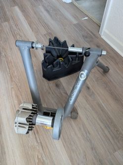 Cyclops Fluid Bike trainer.